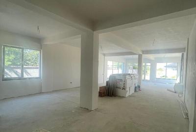 Spatiu comercial cu toate utilitatile\zoa buna/3 locuri parcare - 4