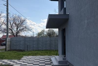 Casă cu 4 camere în Central - 5