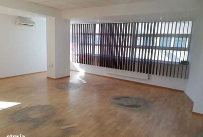 Spațiu comercial, de 110 mp, în Ultracentral - 5