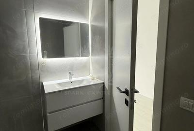 Apartament cu 4 camere în Albert - 19