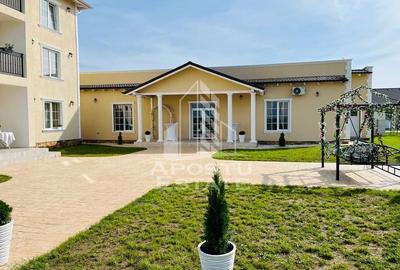 Pensiune cu Sala de evenimente perfect pentru un bussiness de succes . - 1