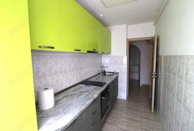 Apartament cu 3 camere in zona Centru, langa Banca Nationala - 3