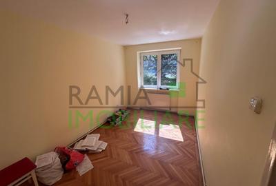 Apartament decomandat, luminos, zona Calea Bucuresti - 7