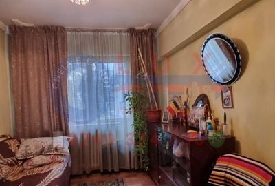 ID 3480 Apartament 3 camere Piata Noua - 4