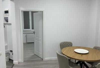 Apartament cu 3 camere decomandat în Calea Victoriei - 3