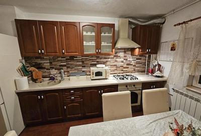 Apartament cu 3 camere decomandat în Bucovina - 1