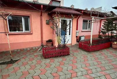 Casă cu Teren 183 Mp în Central - 9