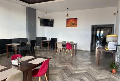 Spațiu comercial, de 190 mp, în Central - 4