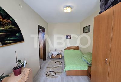 Apartament de vanzare 36 mpu 2 camere etaj 2 in Avrig zona Sticla - 3