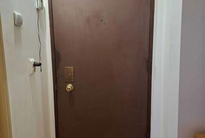 Garsonieră semidecomandată în Central - 8