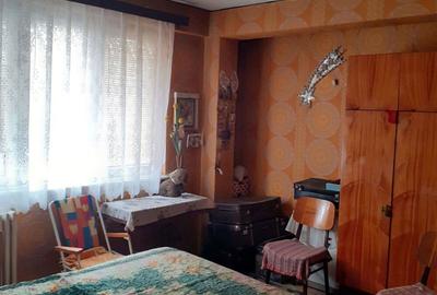 Vand apartament 2 camere - 2