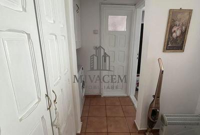Apartament cu 2 camere decomandat în Calea București