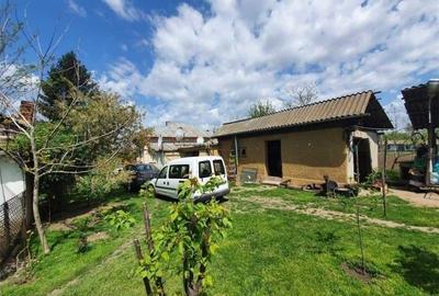 Casă cu 7 camere cu Teren 1400 Mp în Căldărăști - 2