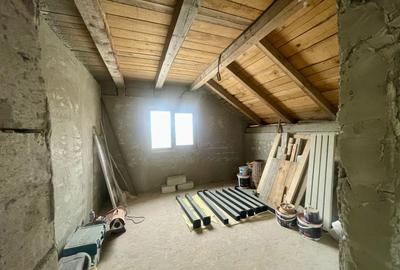 Casă individuală cu 4 camere cu Canalizare în Nord - 17