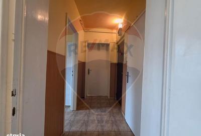 Apartament cu 3 camere în Central - 9