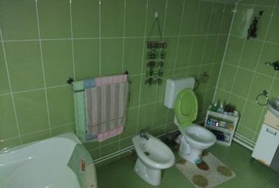 Proprietate cu 2 cladiri in Chisineu Cris - ID : RH-41243-property - 3