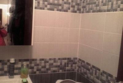 Apartament cu 3 camere decomandat în Drumul Taberei