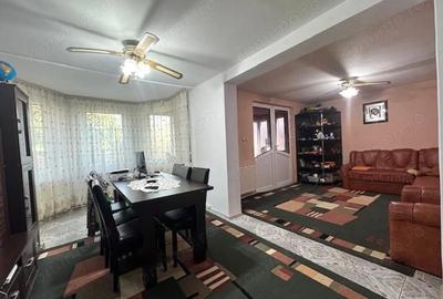 Casă cu 6 camere cu Teren 1250 Mp în Central - 11