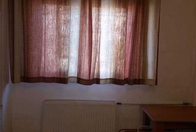 Garsonieră decomandată în Central - 5