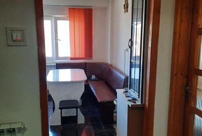 Vand Apartament 3 camere Curtea de Arges - 8