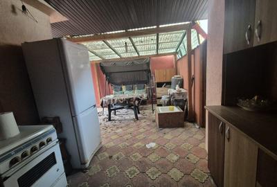 Casă cu 4 camere cu Canalizare în Central - 17