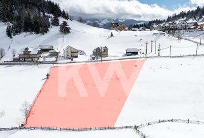 Teren agricol de 3962 mp, în Fundata - 4