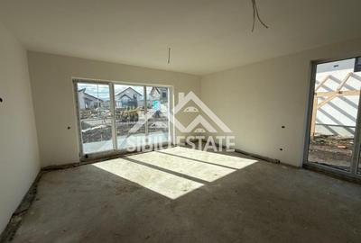 Casă individuală cu 5 camere cu Canalizare în Șura Mică - 9