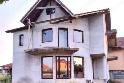 Casa de vanzare, cu 6 camere, 163 mp, zona Cetate - 4