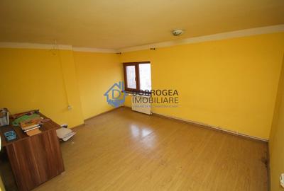 PACII-VILA P+M, GARAJ, TEREN 756 MP. - 12