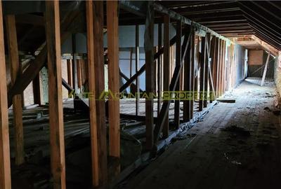 Oportunitate investitie | Teren 10 000 mp cu constructie 530 mp la 10 km de Viscri - 1