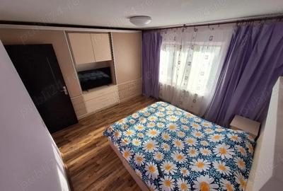 Apartament cu 2 camere decomandat în Rahova