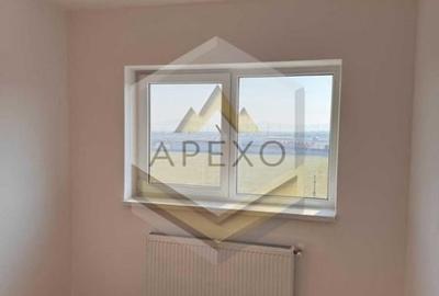 Apartament cu 2 camere decomandat în Tractorul - 2