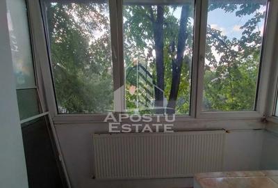 Apartament cu 2 camere, semidecomandat, etajul 2, zona Sagului - 4