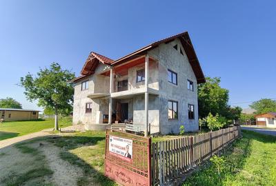 DE VANZARE Casa cu etaj, Tamaia, Maramure? ap... - 3