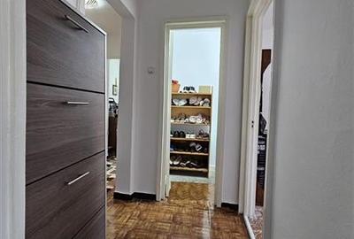 APARTAMENT de 108 mp  DE VANZARE CU 5 CAMERE, ET 1 IN STATIUNEA TURISTICA TG OCN - 5