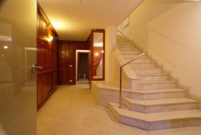 Casă cu 13 camere cu Canalizare în Dorobanți - 14