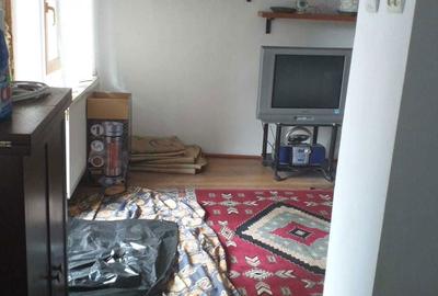 Casă cu 3 camere în Central - 3