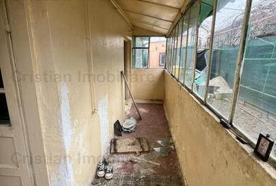 Casă cu 3 camere cu Canalizare în Central - 5