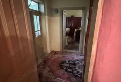 Casă cu 5 camere cu Teren 2000 Mp în Radomirești - 6