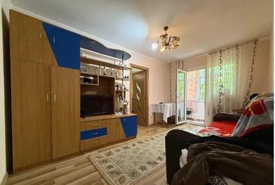 Apartament cu 2 camere semidecomandat în Km 4-5