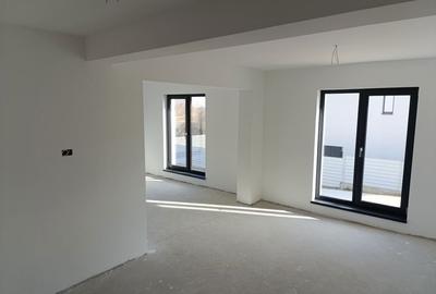 Casă cu 4 camere în Micești - 6