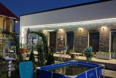 Vand sau schimb cu apartament in oras plus diferenta din partea cumparatorului,casa mediterana