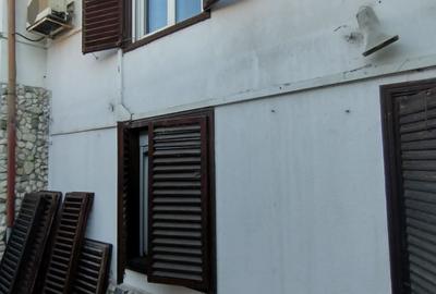 Casă individuală cu 4 camere cu Canalizare în Tomis II - 1