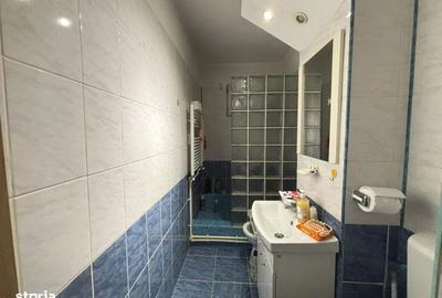 Apartament cu 3 camere, mobilat în Craiovița Nouă - 6