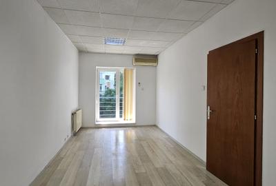 Spatiu birou - compartimentat- Domenii - 2