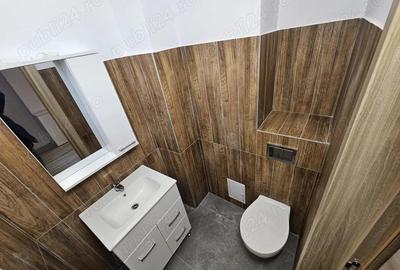 Apartament cu 3 camere decomandat în Faleză - 2