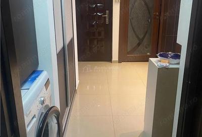 INCHIRIEZ DOUA CAMERE GAVANA 3 - 5