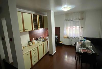 Apartament cu 2 camere decomandat în Central - 5