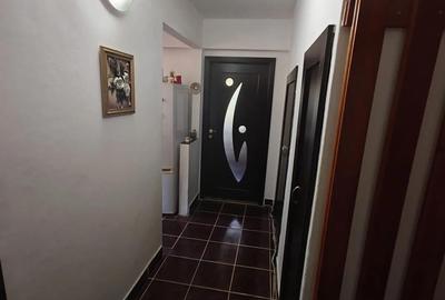 Apartament cu 2 camere semidecomandat în Central - 1