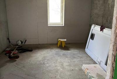 Casă cu 2 camere cu Teren 80 Mp în Chevereșu Mare - 5